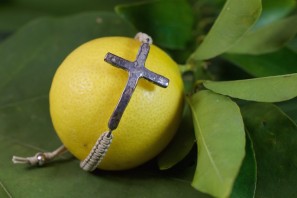 Tai_Silver_Cross_Bracelet